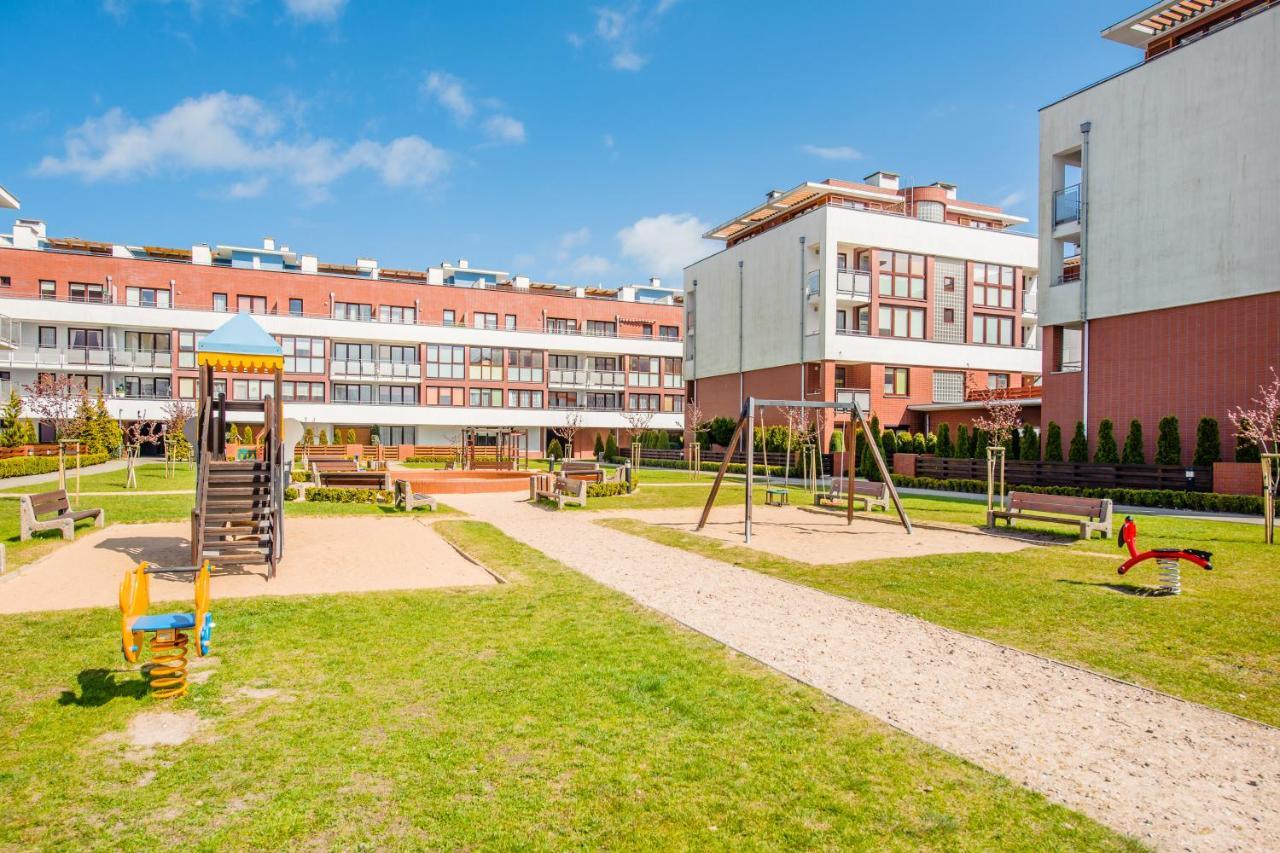 Apartamenty Sun & Snow Kolobrzeg Jantar Extérieur photo